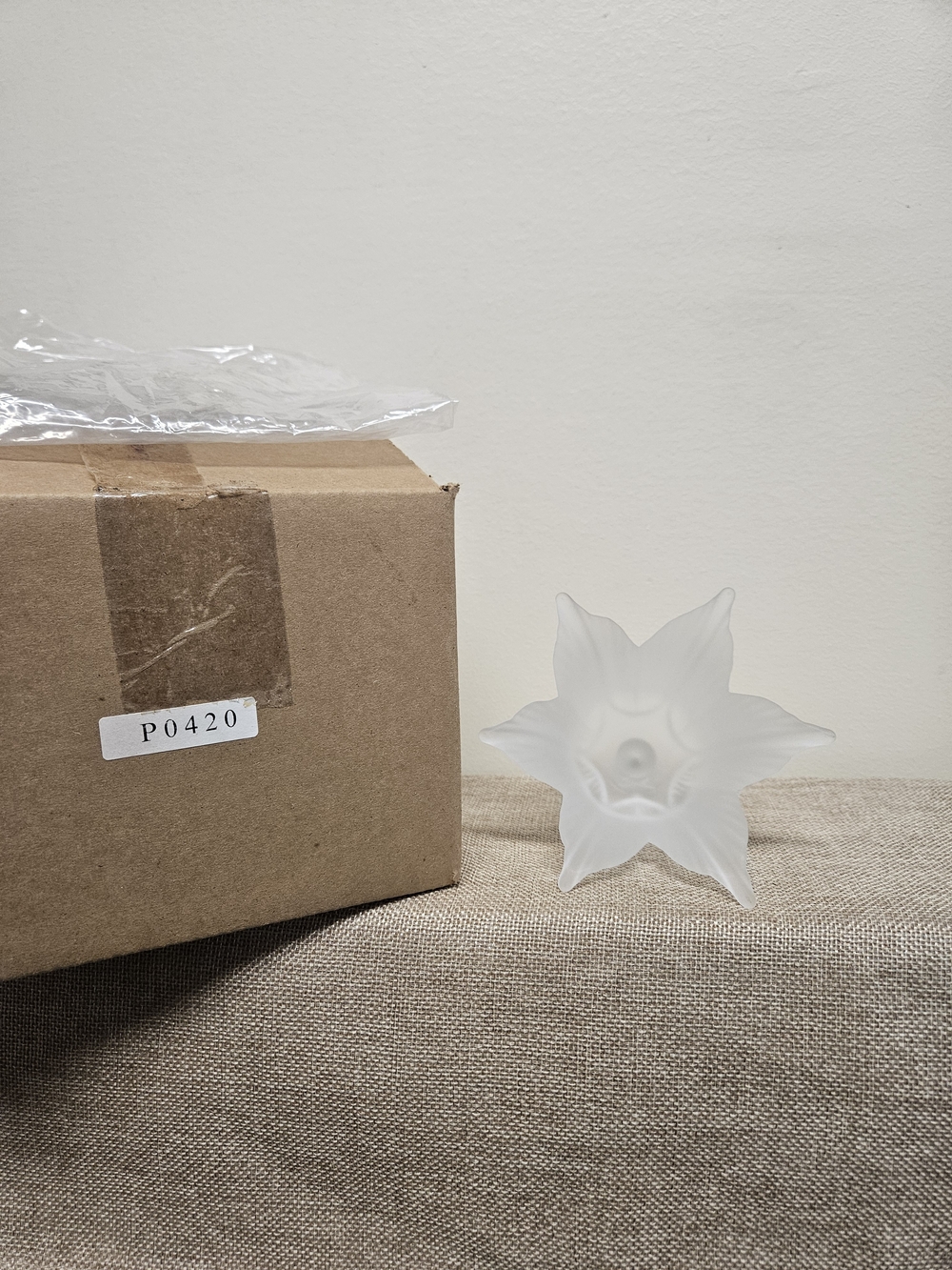 PartyLite Frosted Glass Tulip Peglite Candle Holder P0420 Original Box